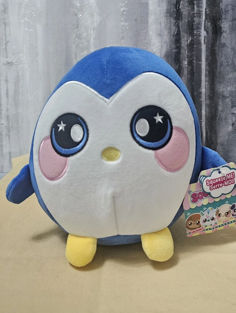 Squeezamals Blue Plush Pepper the Penguin Squeeze Pet Cute  Animal Sz 9x8 Inches